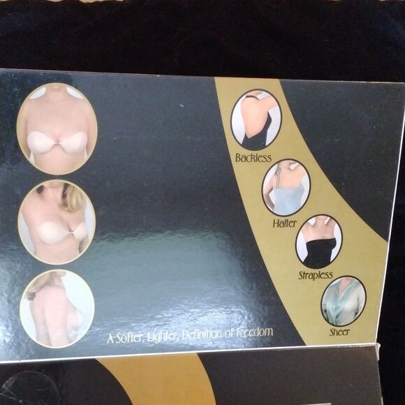 Fashion Forms Foam Bra Cups with Adhesive - Picture 4 of 9